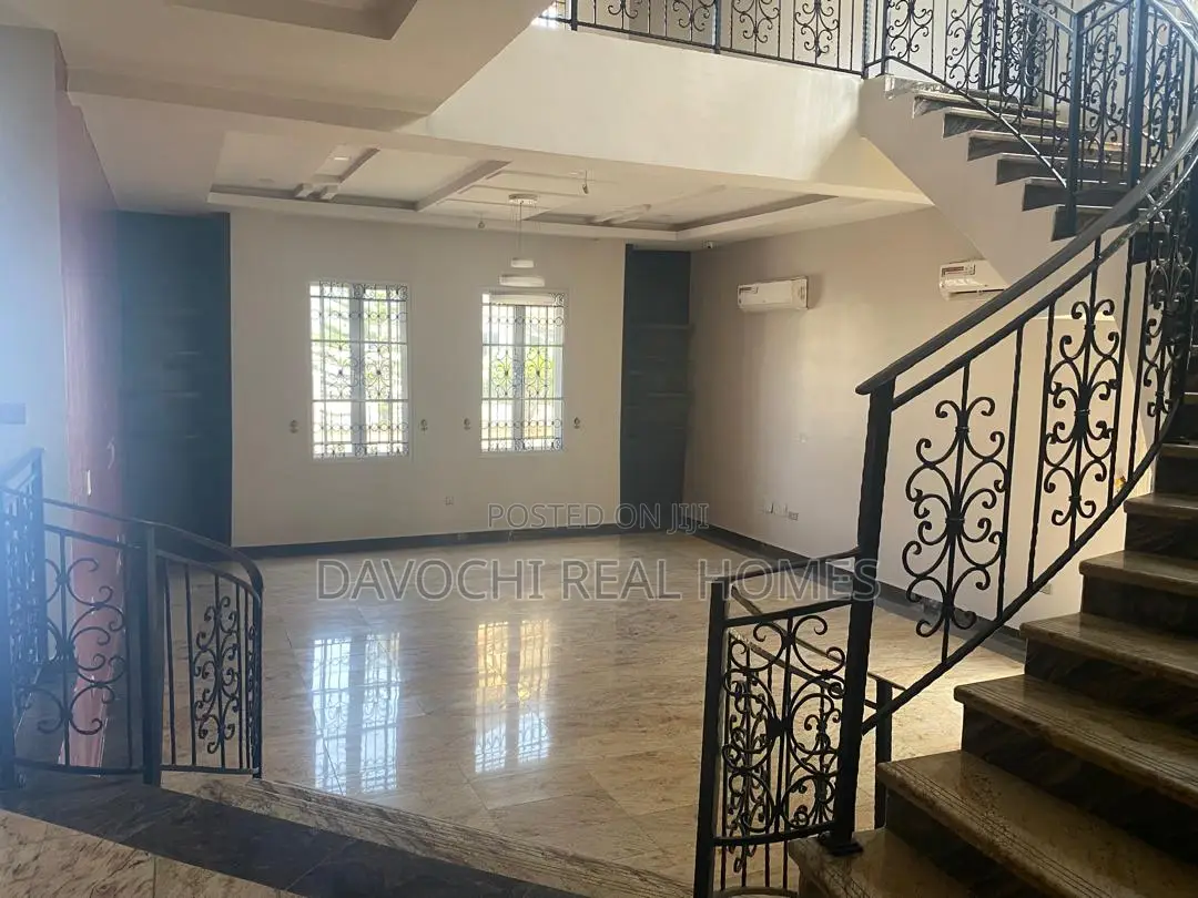 5bdrm Penthouse in Royal Garden Estate, VGC / Ajah for rent in VGC / Ajah