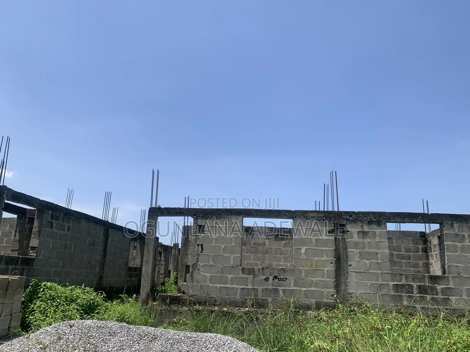 8bdrm Block of Flats in Ijeododo, Ikotun/Igando for sale in Ikotun/Igando