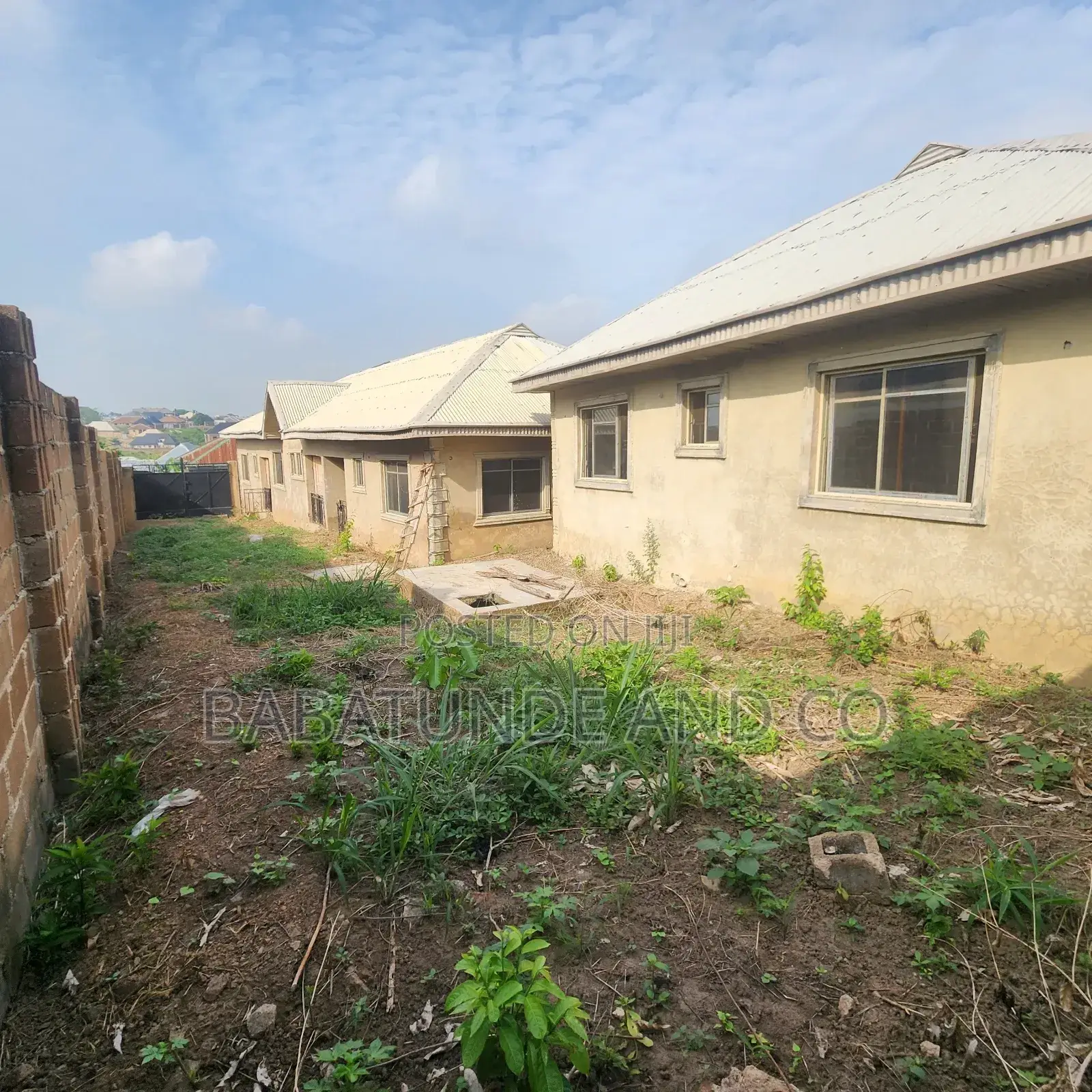 2bdrm Bungalow in Kasumun Estate, Akala Express for sale in Akala Express