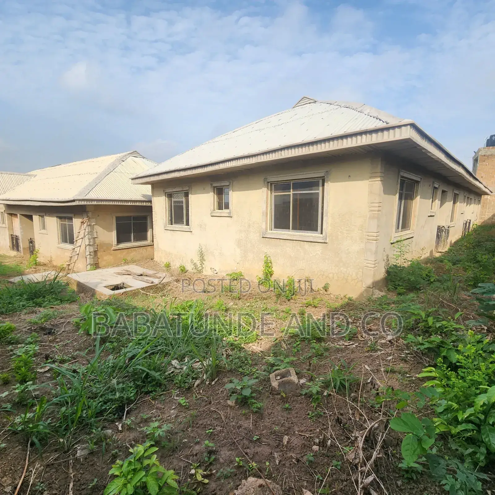 2bdrm Bungalow in Kasumun Estate, Akala Express for sale in Akala Express