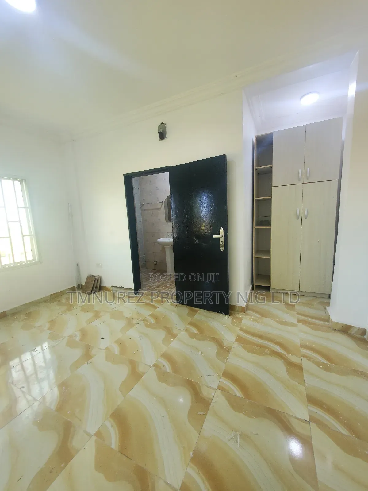 Studio Apartment in Paradise3, Chevron for rent in Chevron