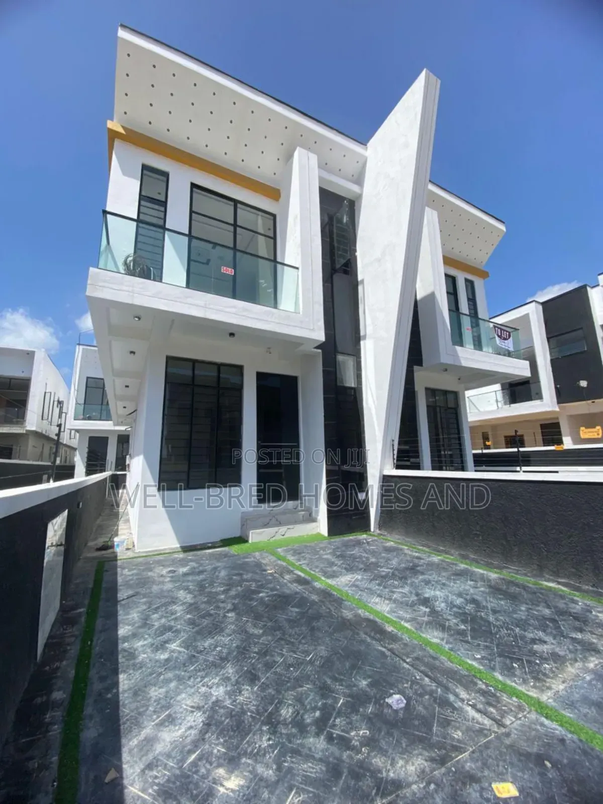 4bdrm Duplex in Ikota Lekki Lagos for rent in Lekki