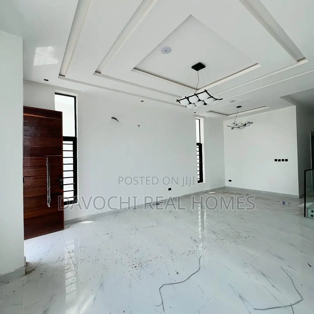 5bdrm Duplex in Sangotedo for rent in Sangotedo