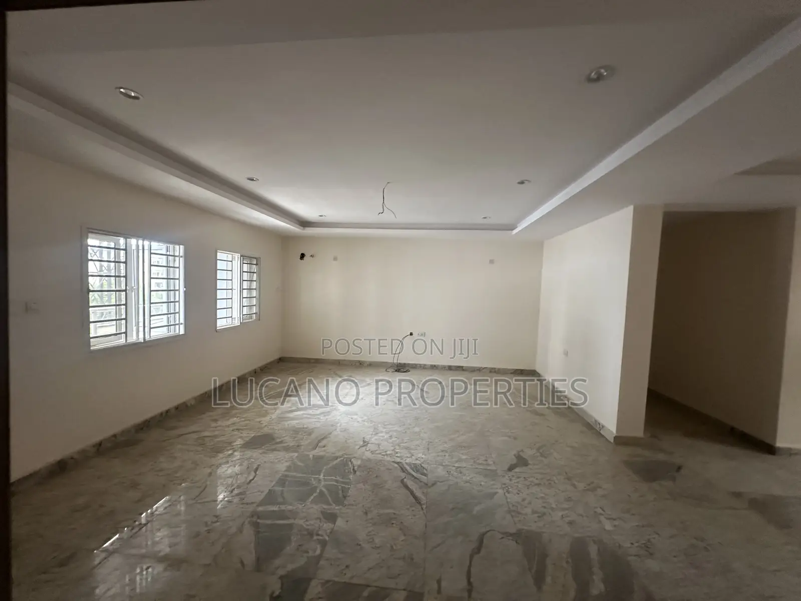 3bdrm Block of Flats in Jahi By Gilmore for sale in Jahi