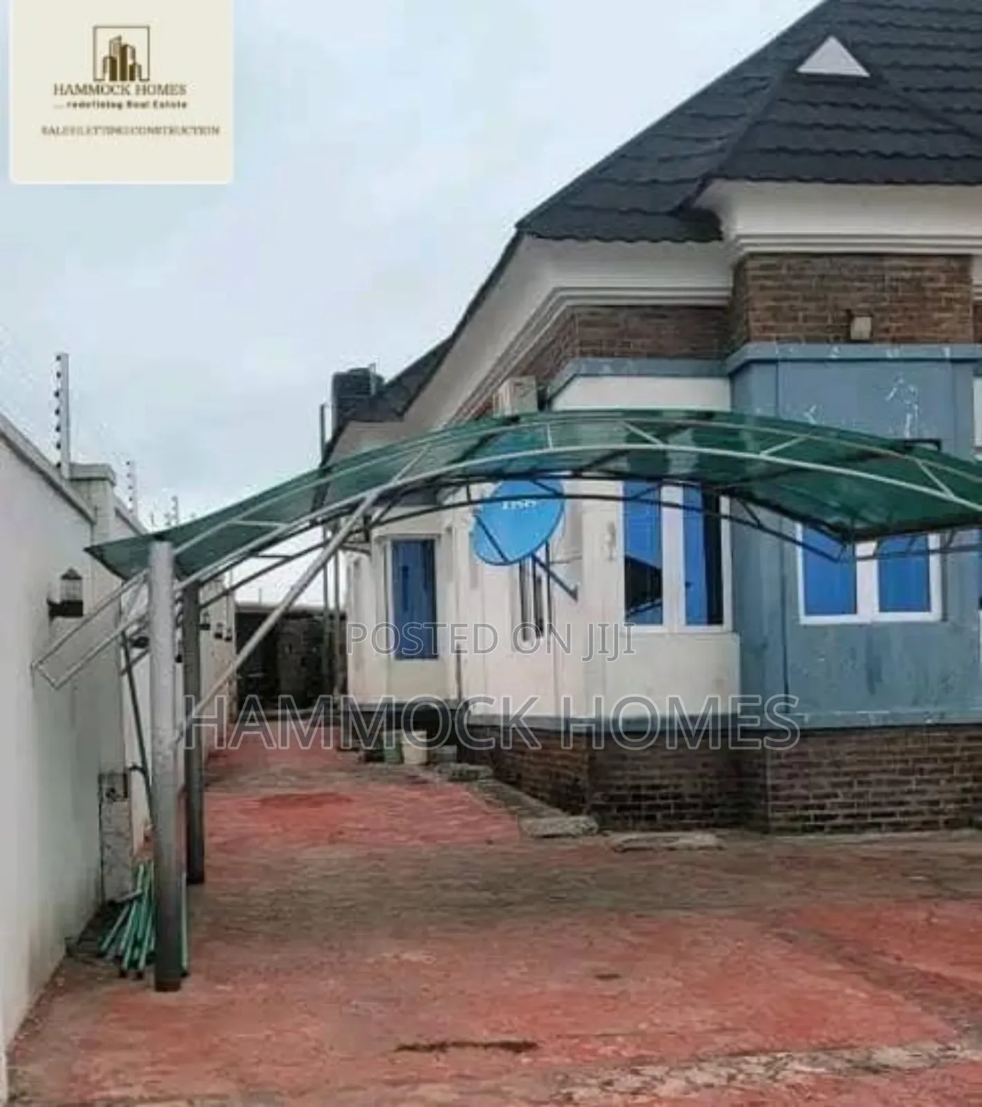 3bdrm Bungalow in Peace Estate, Ologuneru for sale in Ologuneru