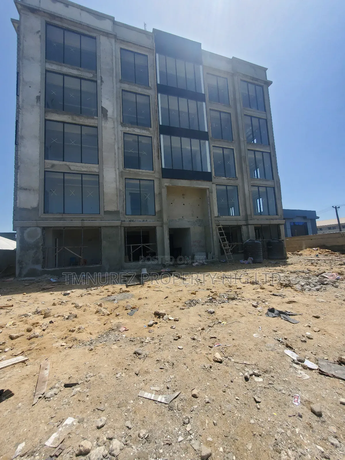 Showroom Open Space for Rent. in Ikota