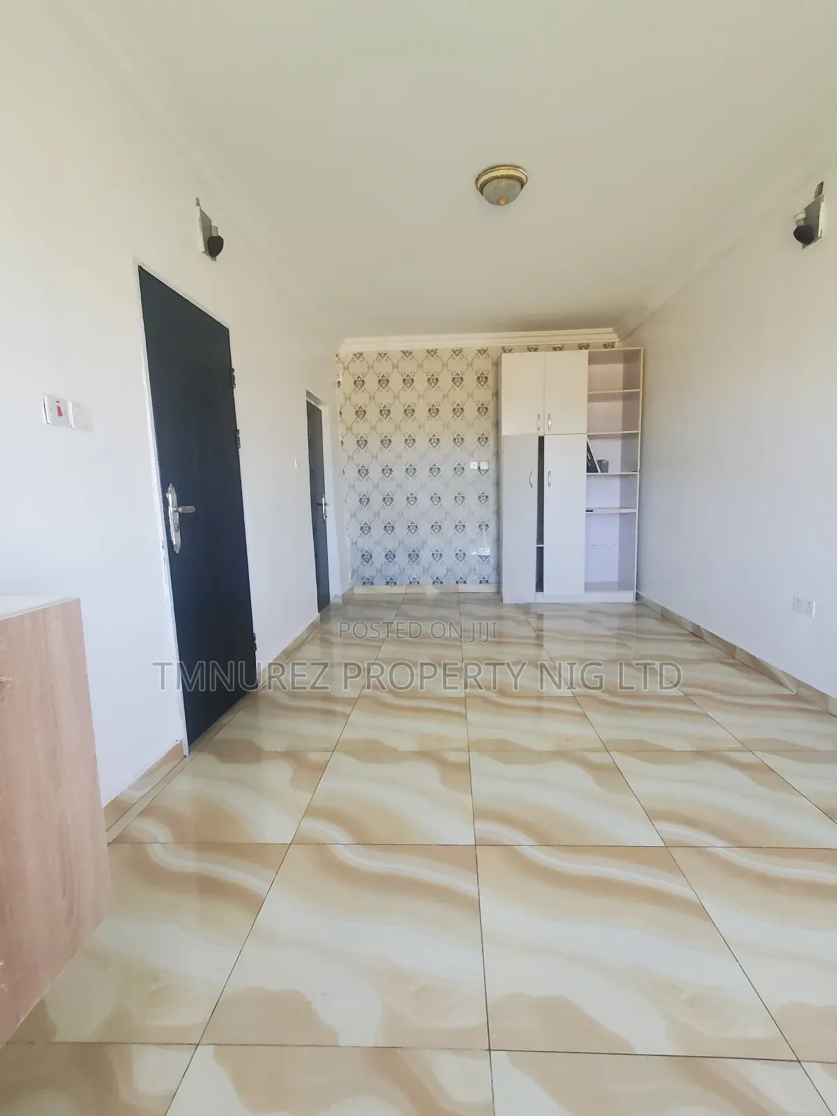 Studio Apartment in Paradise3, Chevron for rent in Chevron