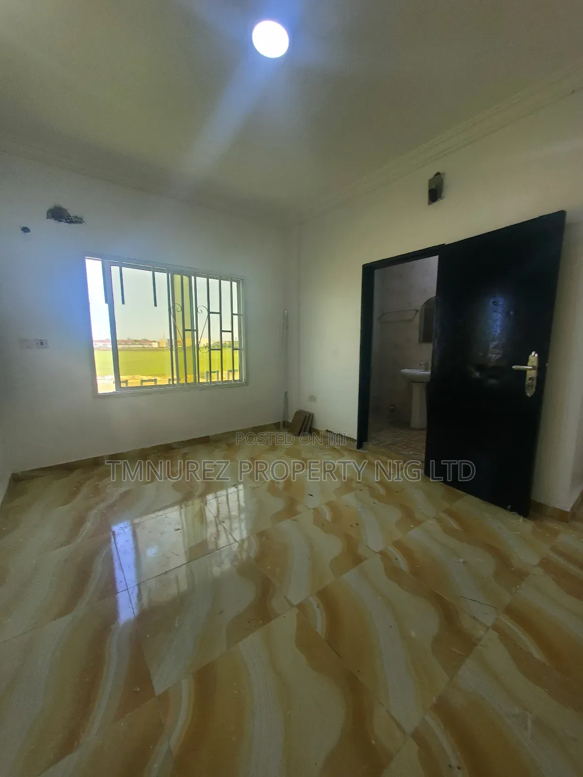 Studio Apartment in Paradise3, Chevron for rent in Chevron