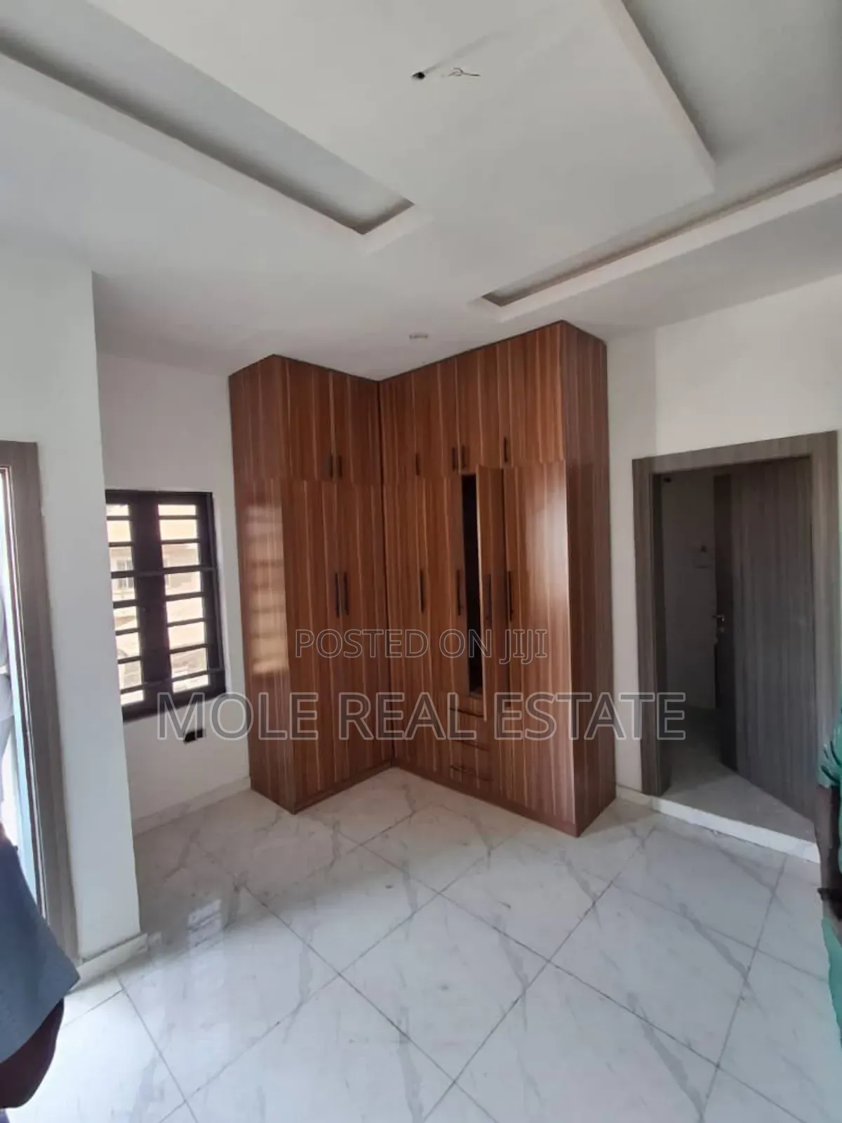 Furnished 4bdrm Duplex in Magodo Phase 1 for sale in Magodo Isheri