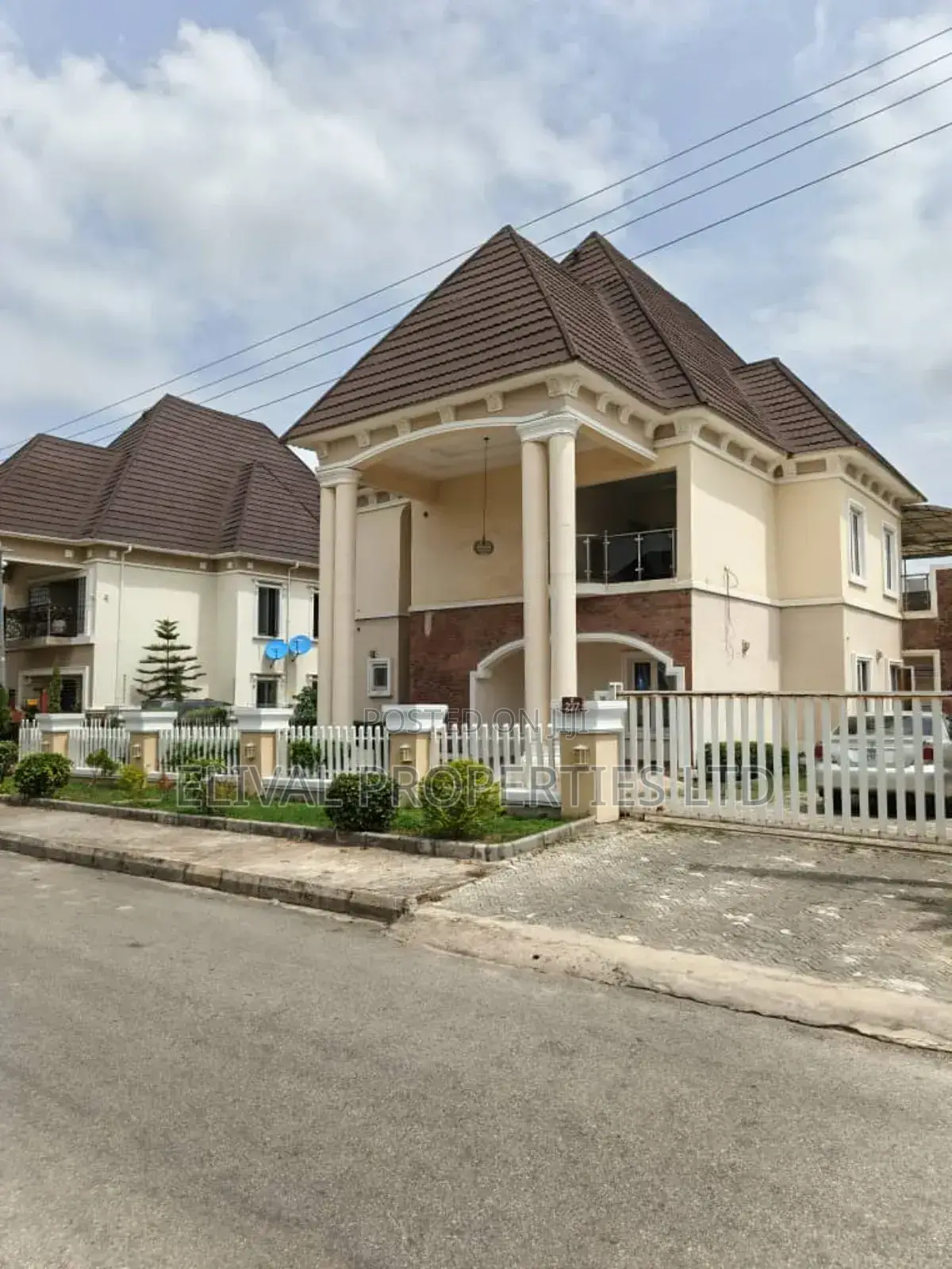 Massive One Bedroom Apartment in a Duplex in Lugbe District