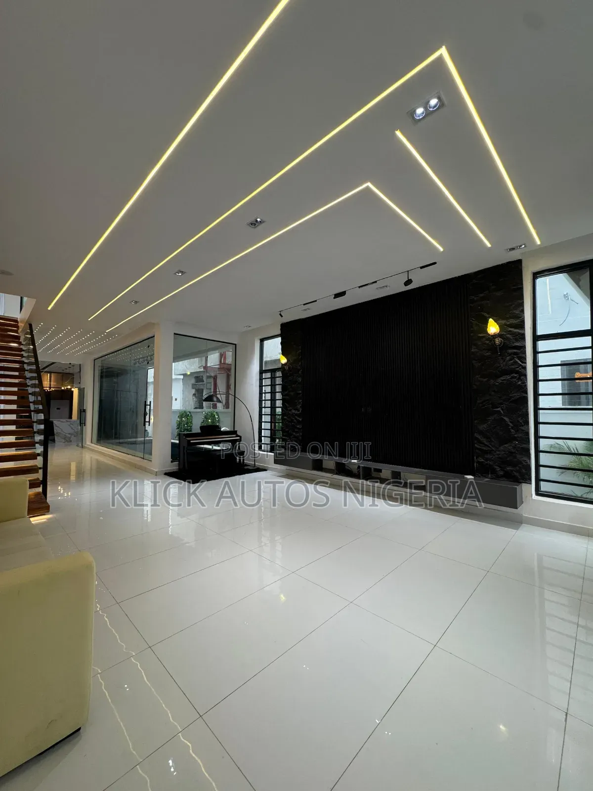 5bdrm Duplex in Lekki for sale in Lekki