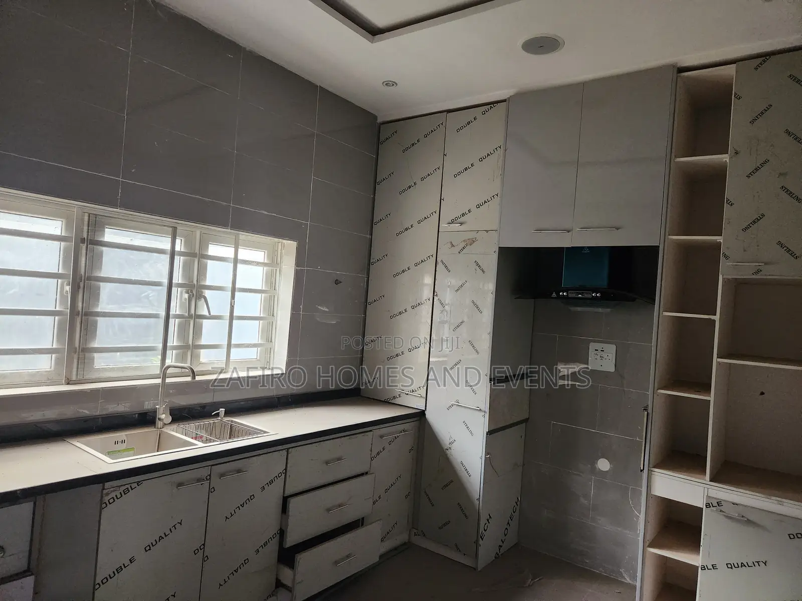 4bdrm Duplex in Iyaganku Gra, Iyanganku for sale in Iyanganku