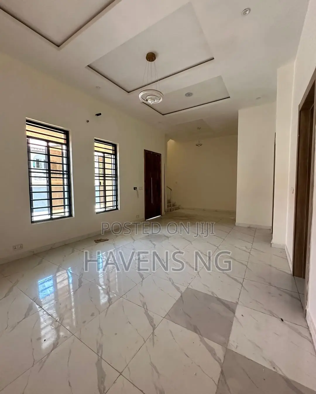 4bdrm Duplex in Ikota for sale in Ikota