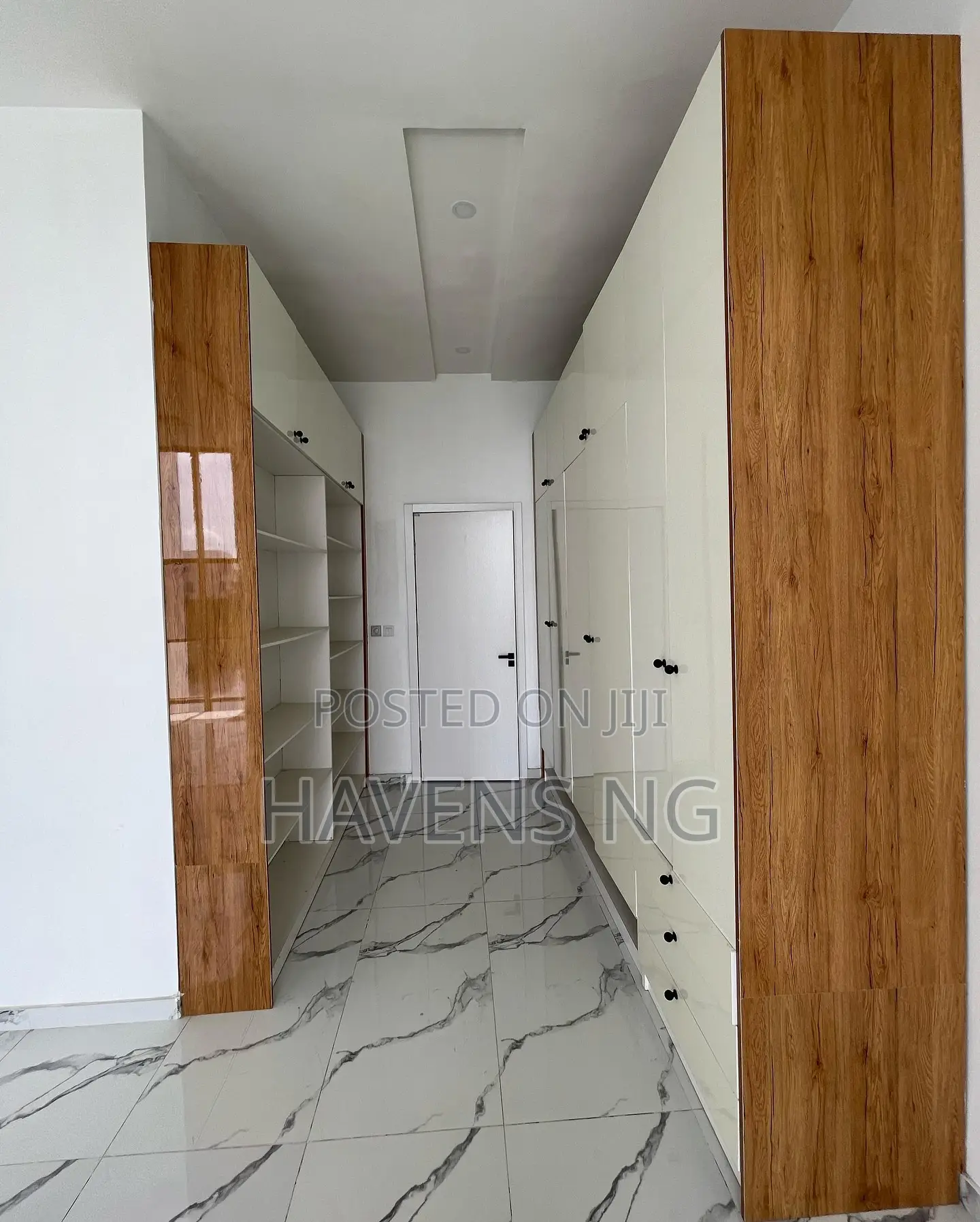 4bdrm Duplex in Lekki Phase 1 for sale in Lekki Phase 1