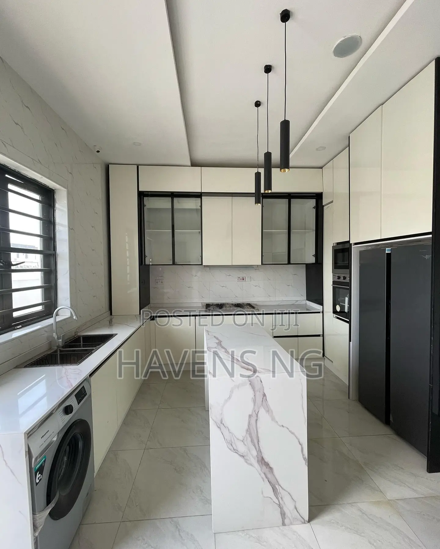 4bdrm Duplex in Lekki Phase 1 for sale in Lekki Phase 1