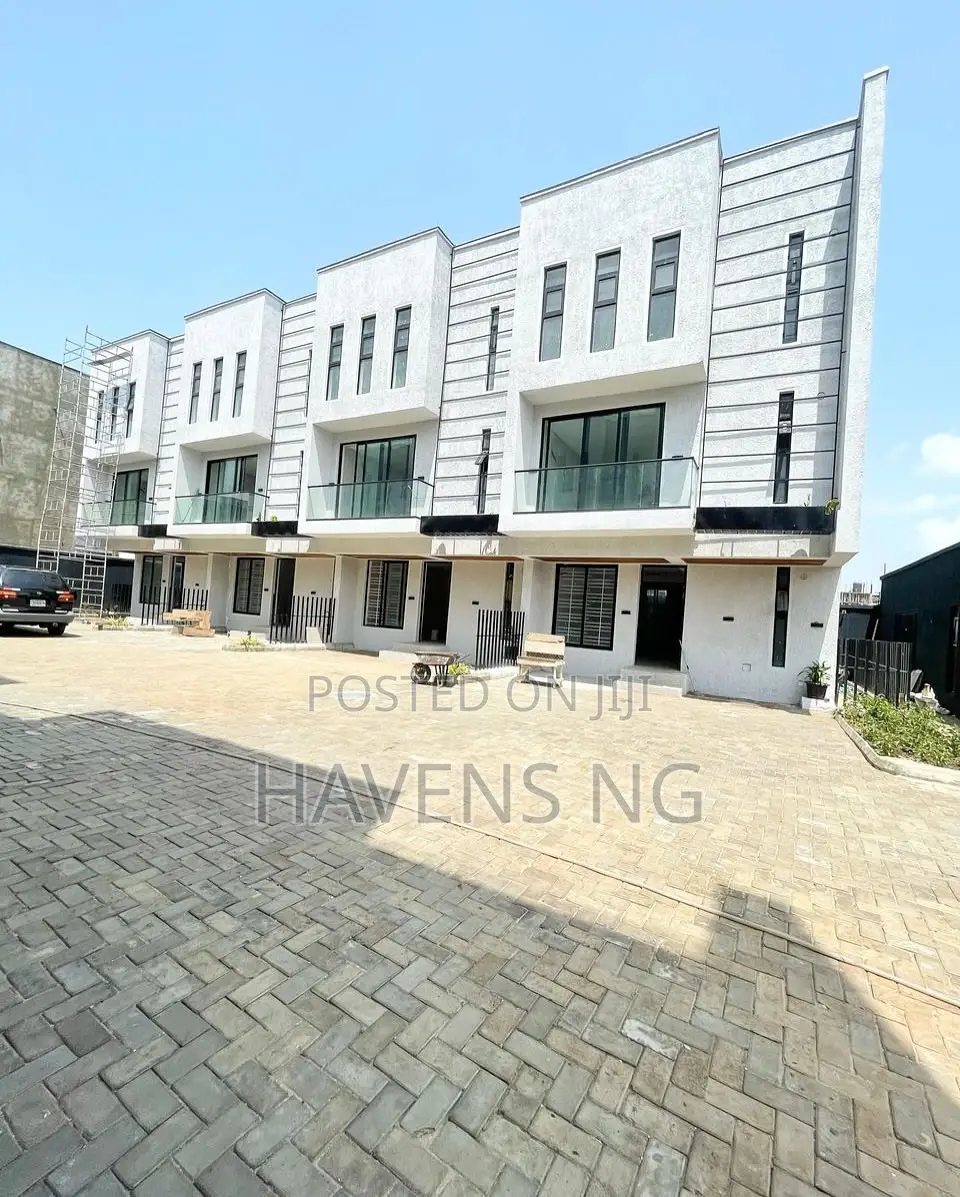 4bdrm Duplex in Ikate for sale in Ikate