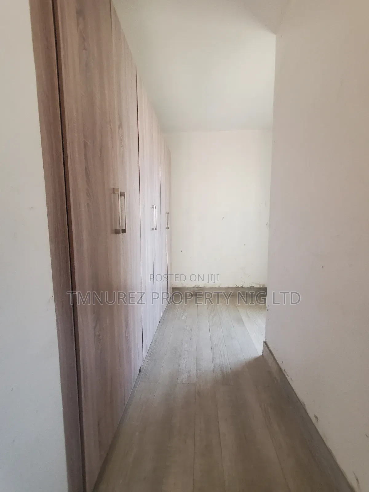 4bdrm Duplex in Lekki Phase1 for sale in Lekki Phase 1