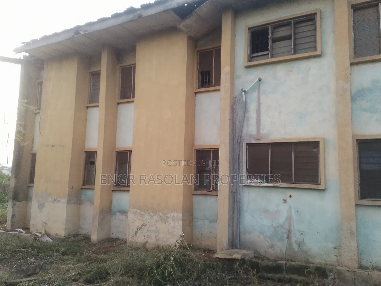 5bdrm Apartment in Coca Cola Ilorin South for sale in Ilorin South