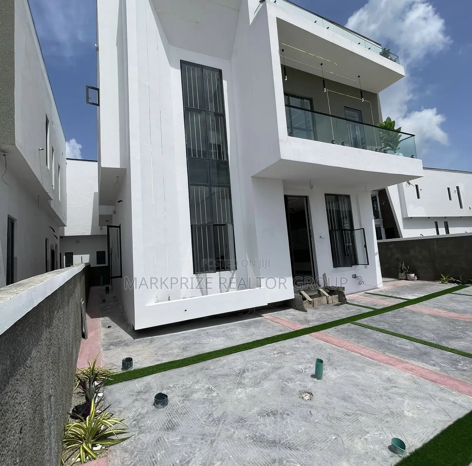 4bdrm Duplex in Ajah Lagos for sale in Ajah