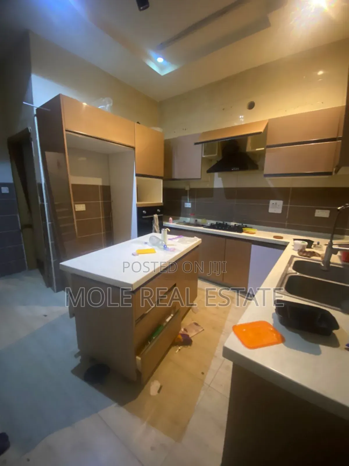 Furnished 4bdrm Duplex in Magodo GRA Phase 1 for sale in GRA Phase 1