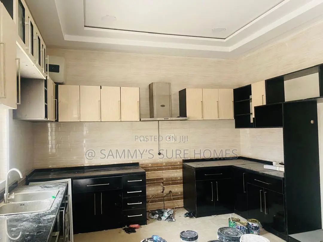 5bdrm Duplex in Mab Global Estate, Gwarinpa for rent in Gwarinpa