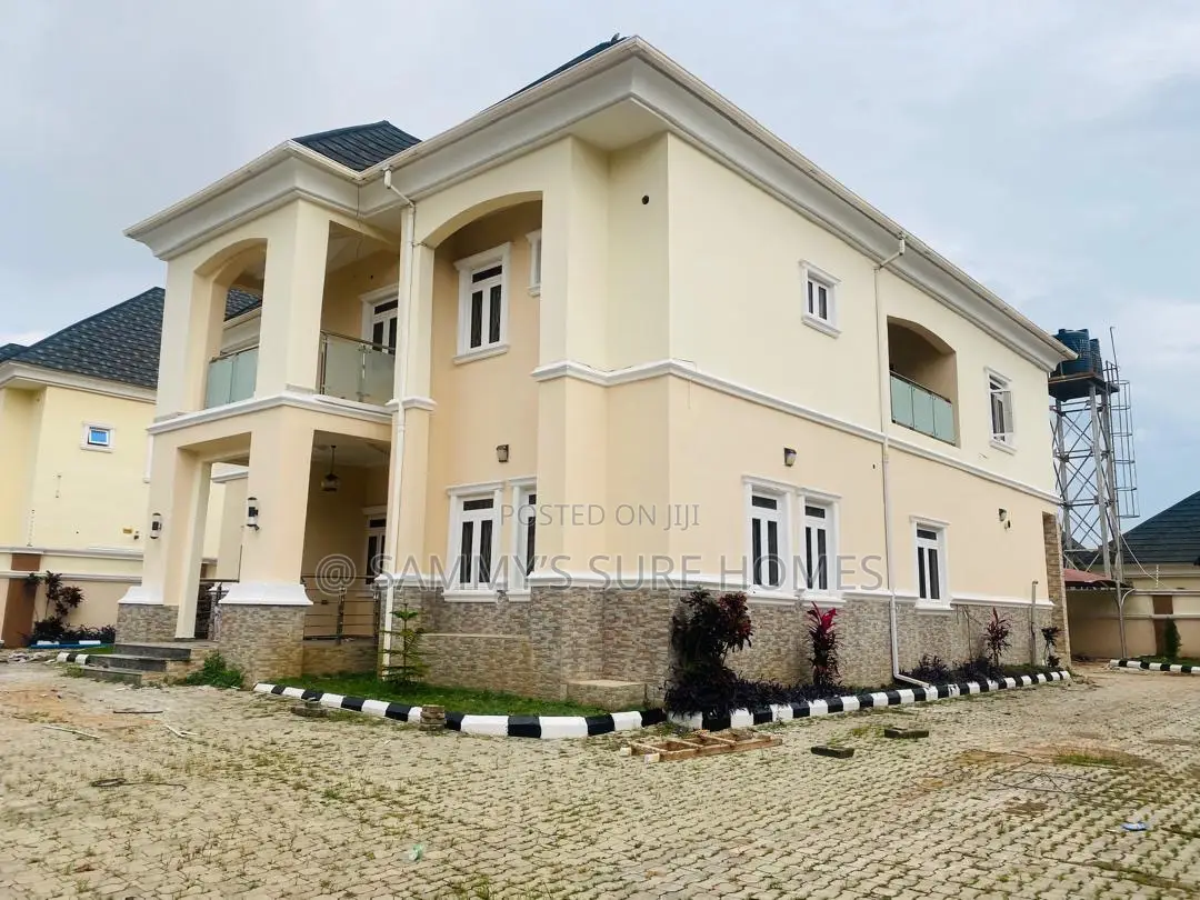 5bdrm Duplex in Mab Global Estate, Gwarinpa for rent in Gwarinpa