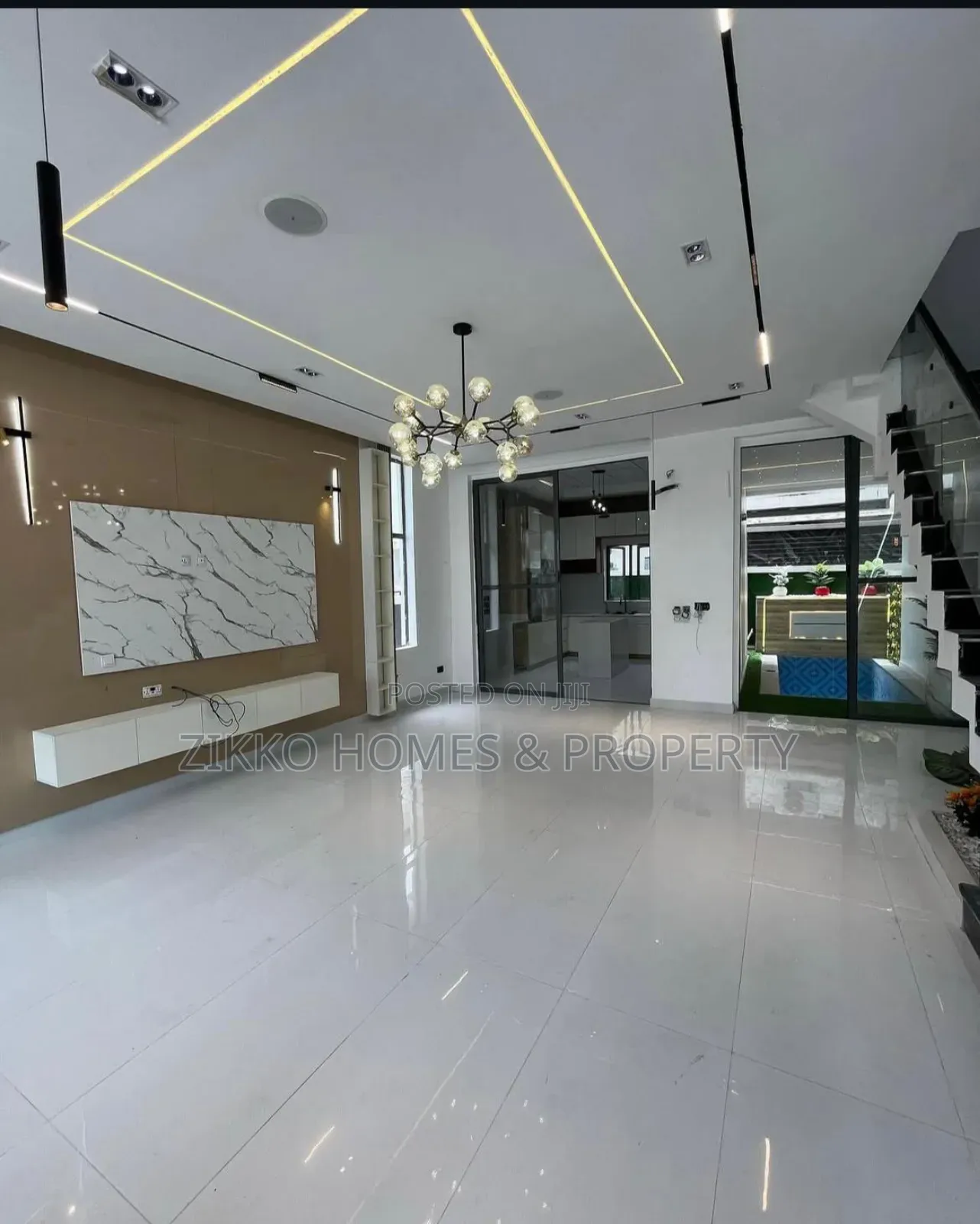 4bdrm Duplex in Ikota, Lekki for sale in Lekki