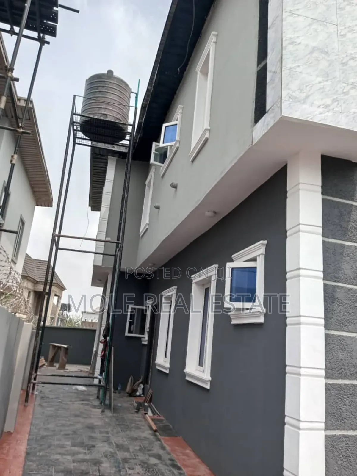 Furnished 4bdrm Duplex in Banky Estate Magboro Obafemi-Owode for sale in Obafemi-Owode