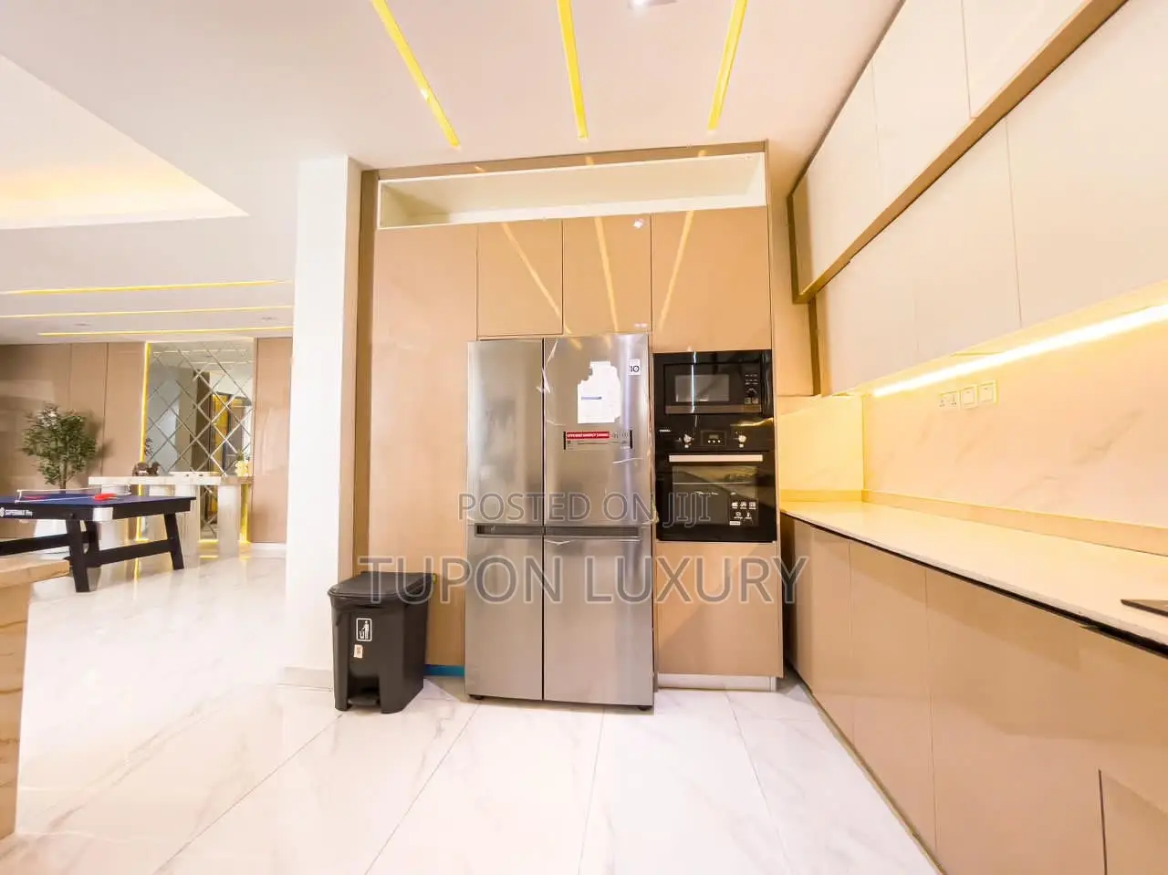 2 Bedroom Penthouse With Pool, Ps5 and Snooker in Lagos State