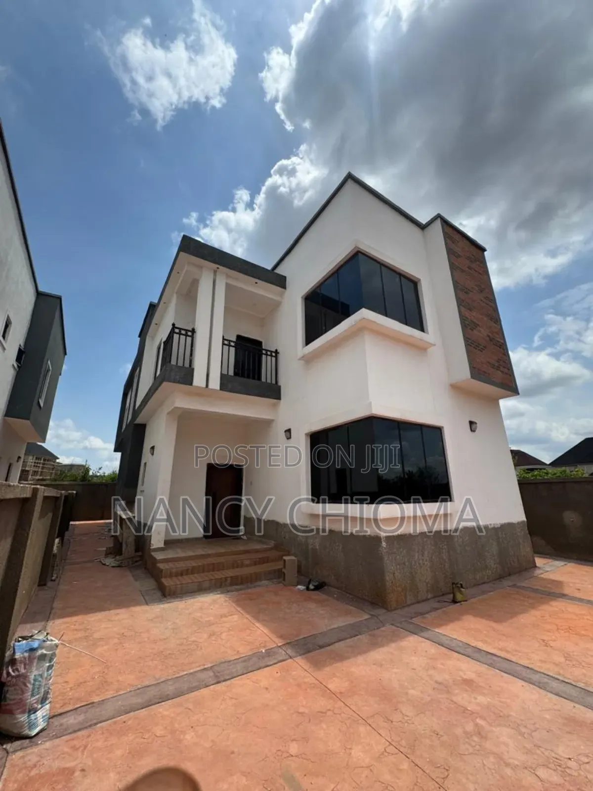 Furnished 4bdrm Duplex in Wtc Enugu for sale in Enugu