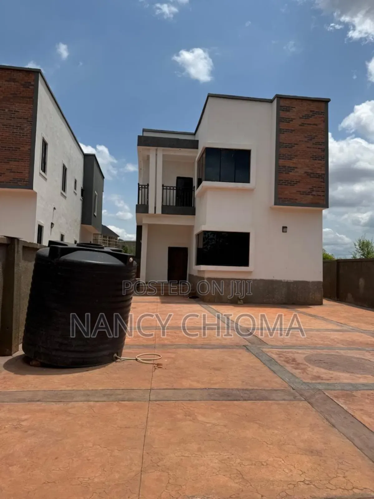 Furnished 4bdrm Duplex in Wtc Enugu for sale in Enugu