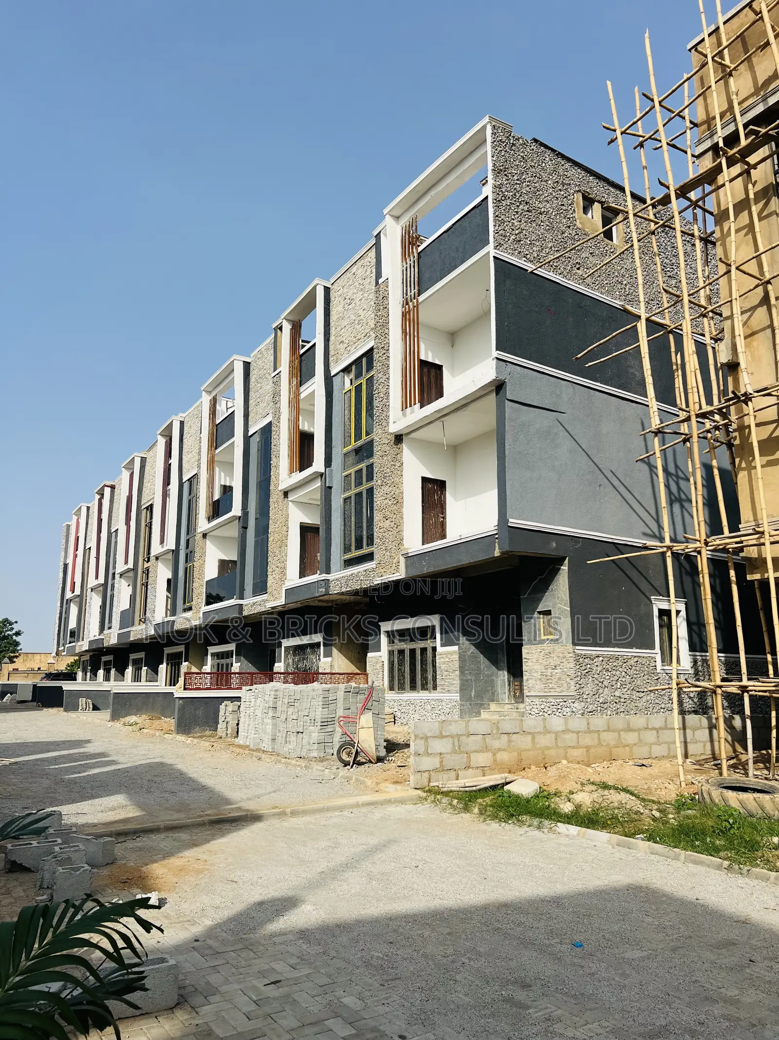 5bdrm Duplex in Jvc, Wuye for sale in Wuye
