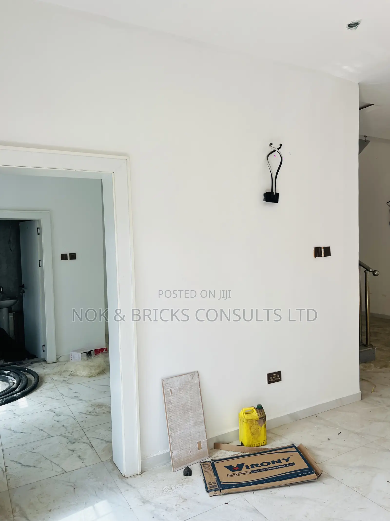 5bdrm Duplex in Cyrus Estate Wuye for sale in Wuye