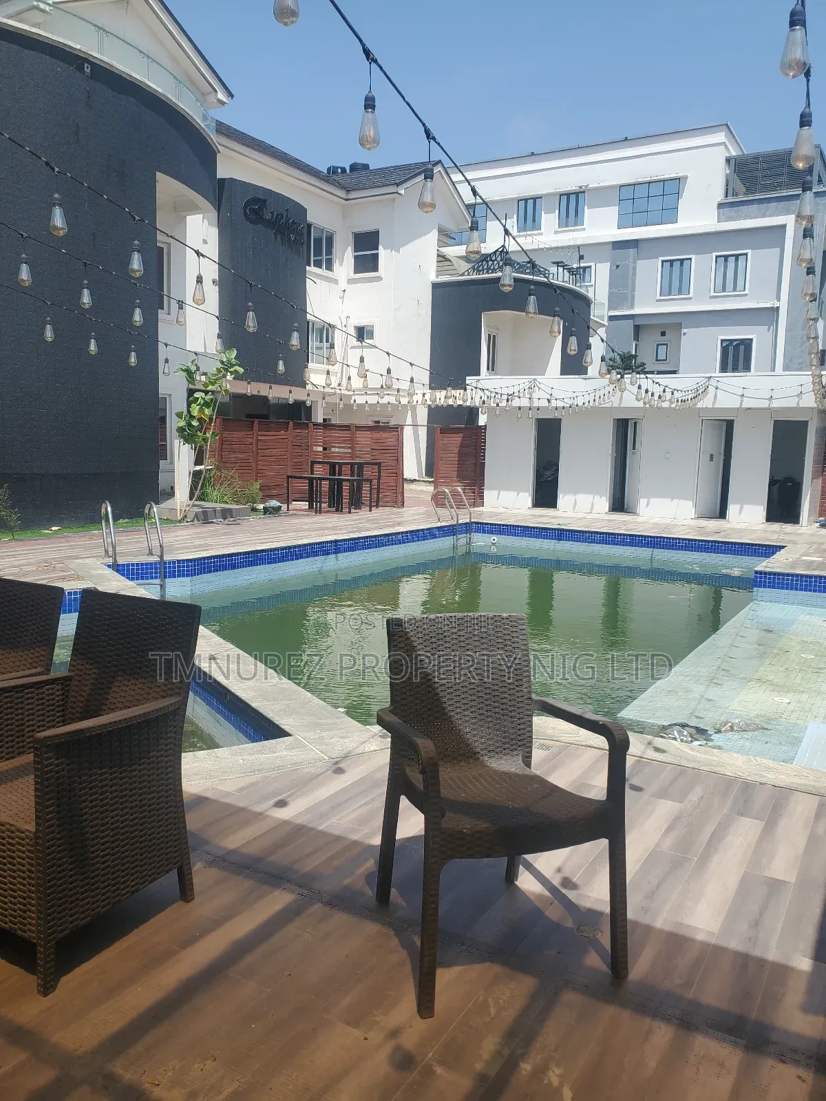 Club Space Comercial House for Rent in Lekki Phase 1