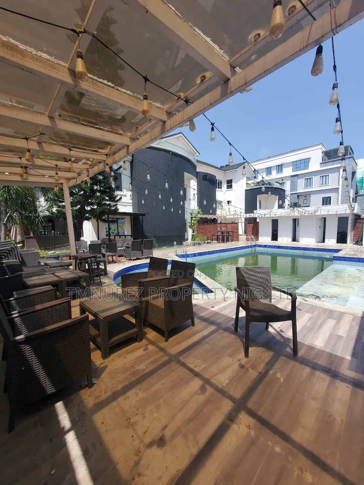 Club Space Comercial House for Rent in Lekki Phase 1
