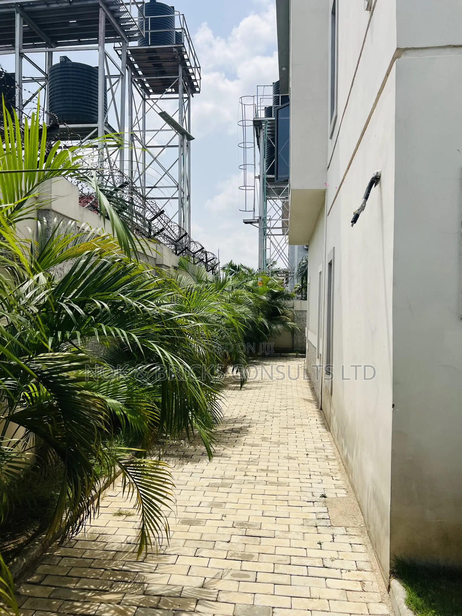 4bdrm Duplex in Lone Family Court, Wuye for sale in Wuye