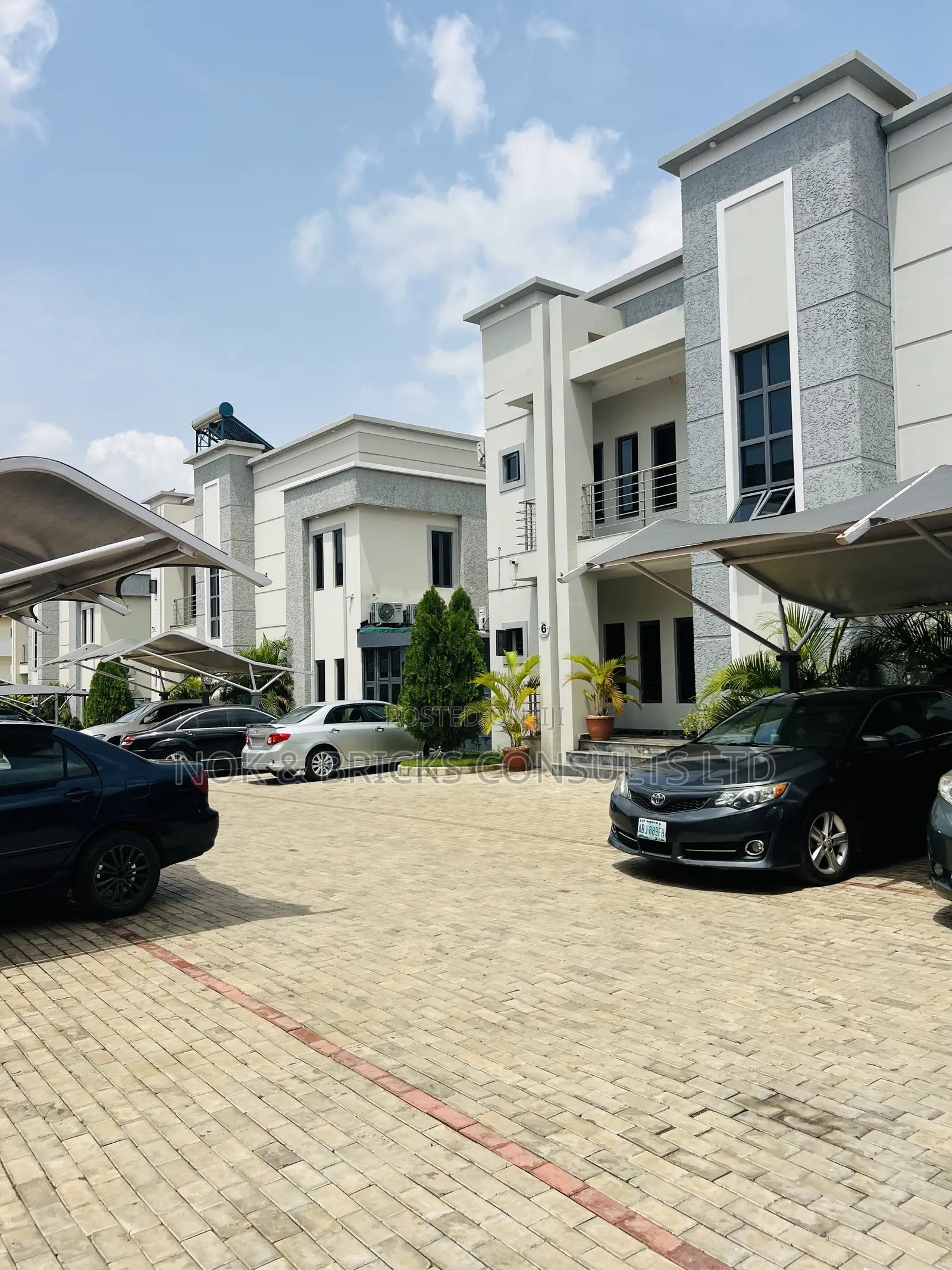 4bdrm Duplex in Lone Family Court, Wuye for sale in Wuye