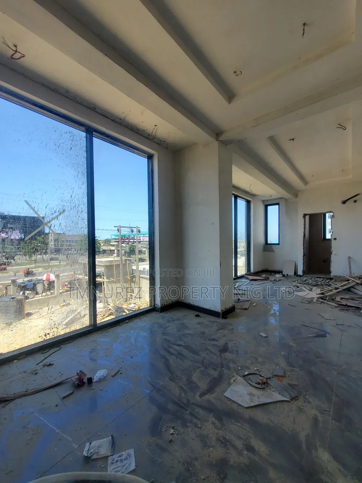 Shop for Rent in Lekki Phase 1