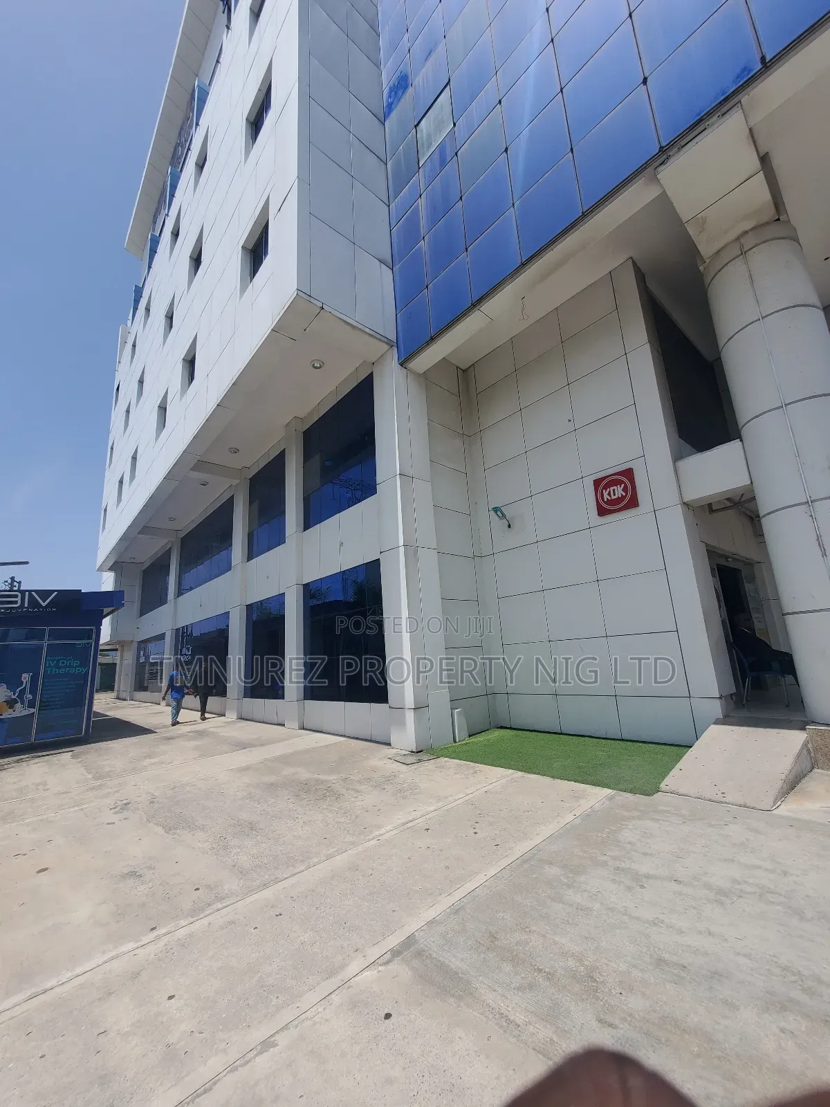 200 Square Meters Space for Rent at Lekki Phase1 Right in Lekki Phase 1