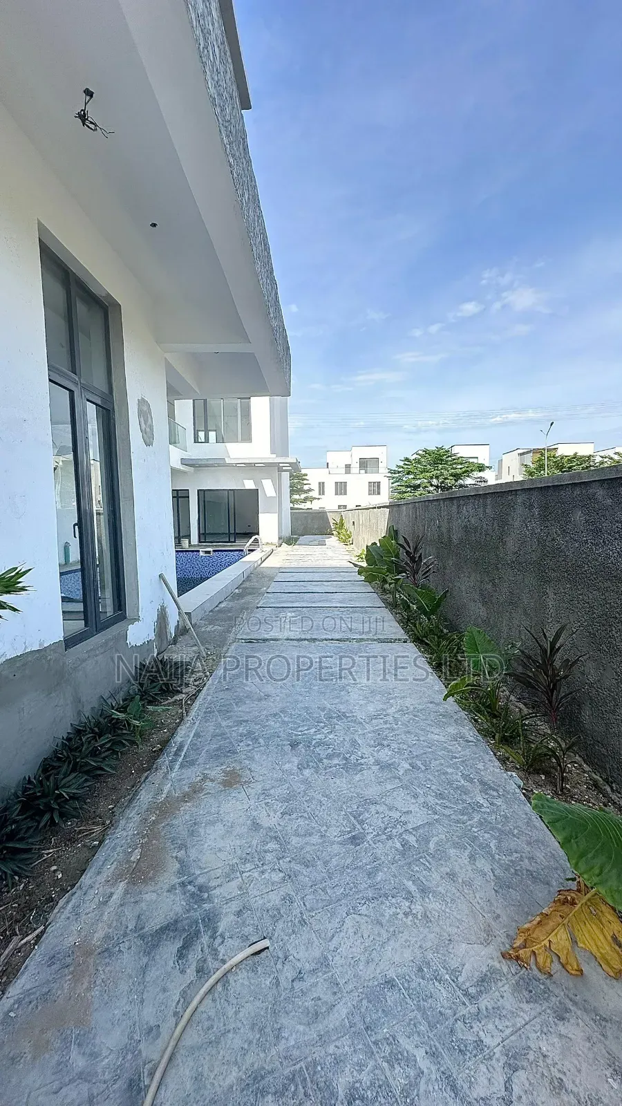 5bdrm Duplex in Pinnock Beach Estate, Lekki for sale in Lekki