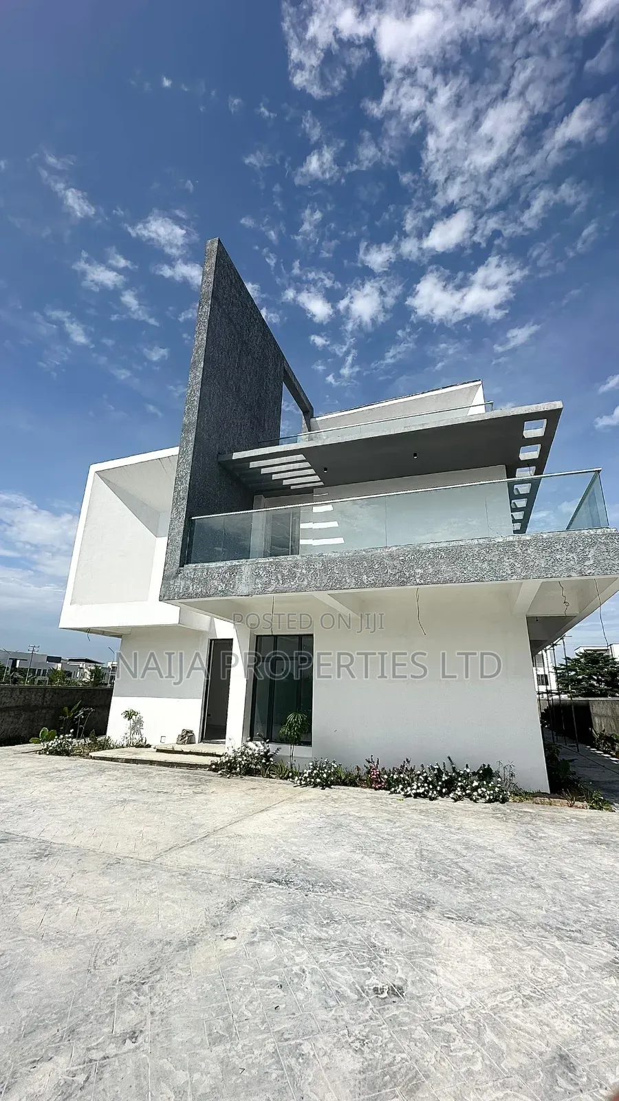 5bdrm Duplex in Pinnock Beach Estate, Lekki for sale in Lekki