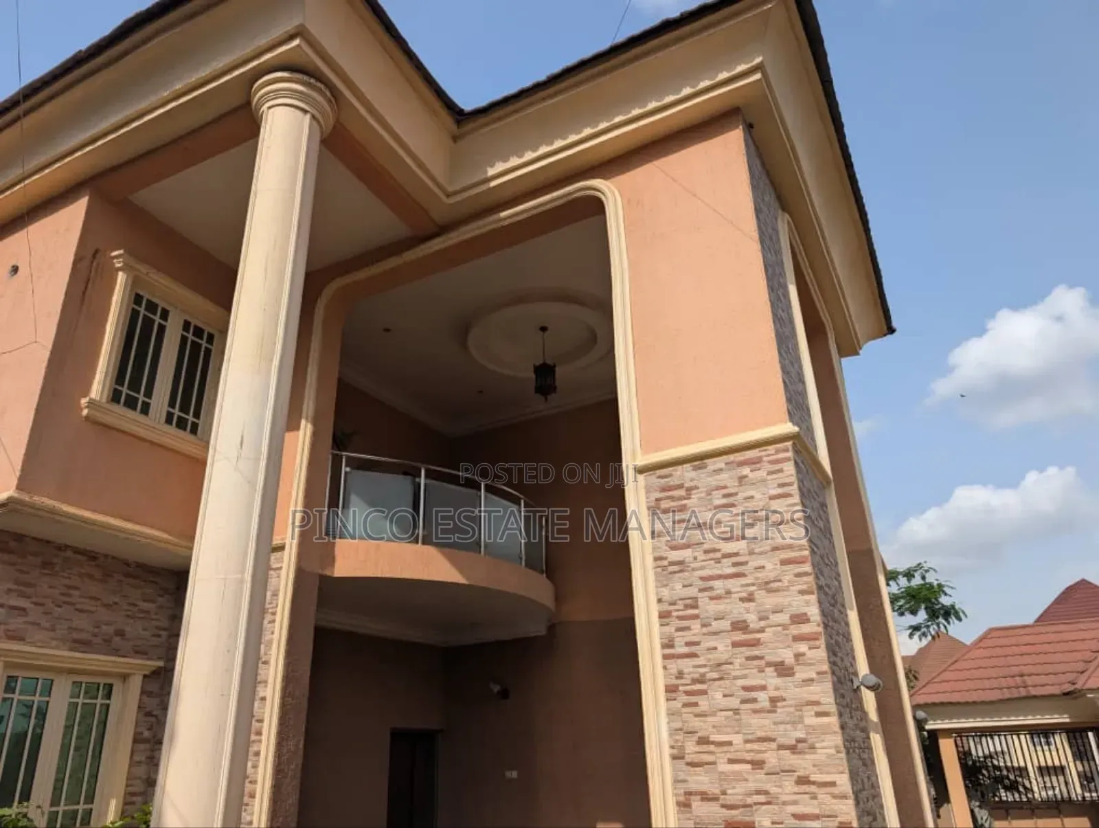 5bdrm Duplex in Life Camp for sale in Life Camp