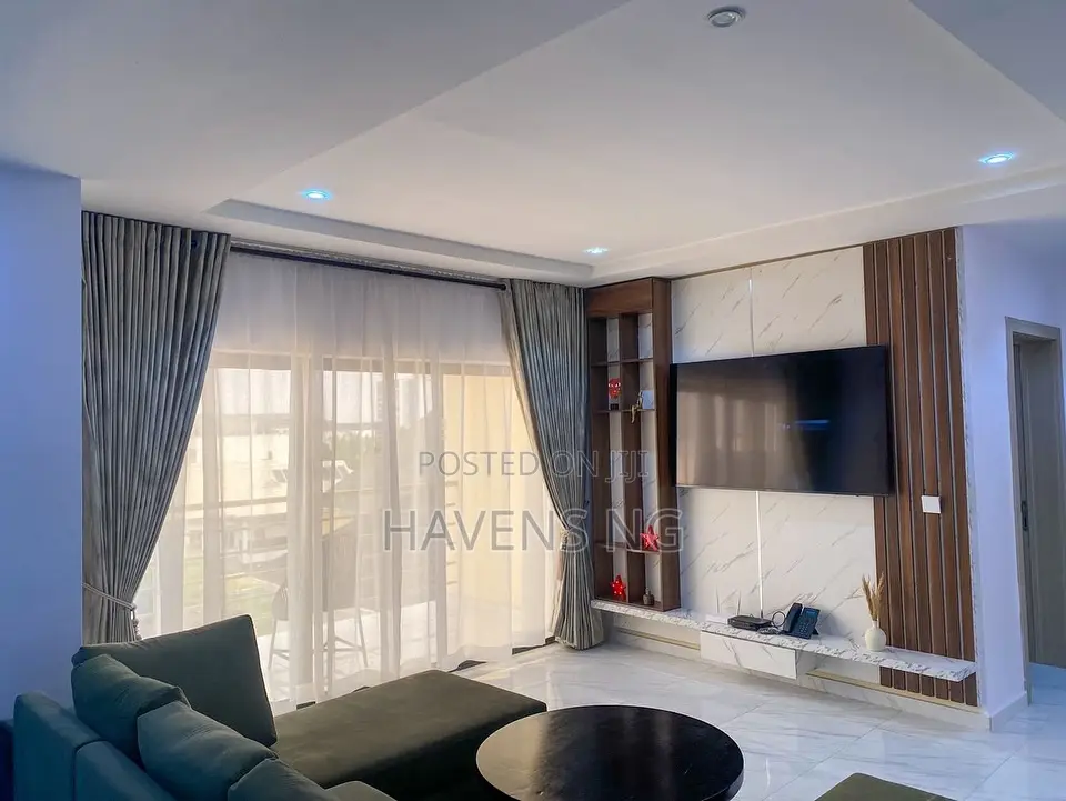 Elegant 2-Bedroom Shortlet Apartment in Lekki Phase 1