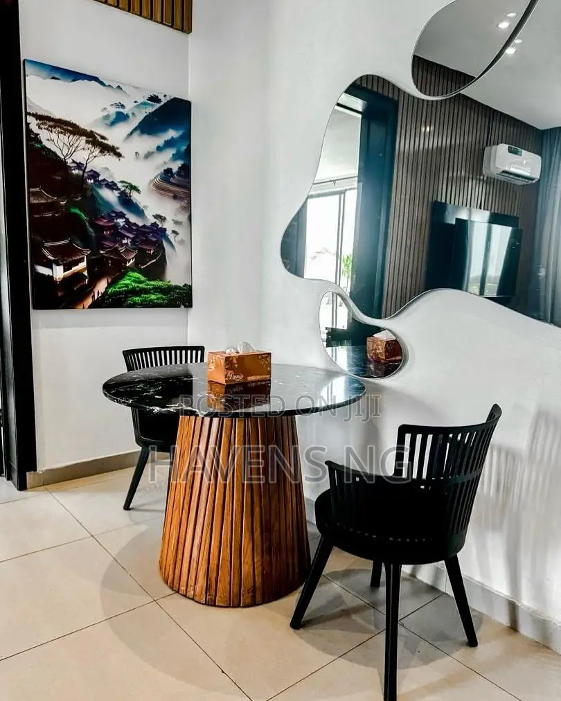 Luxurious 1-Bedroom Penthouse With Private Outdoor in Lekki Phase 1
