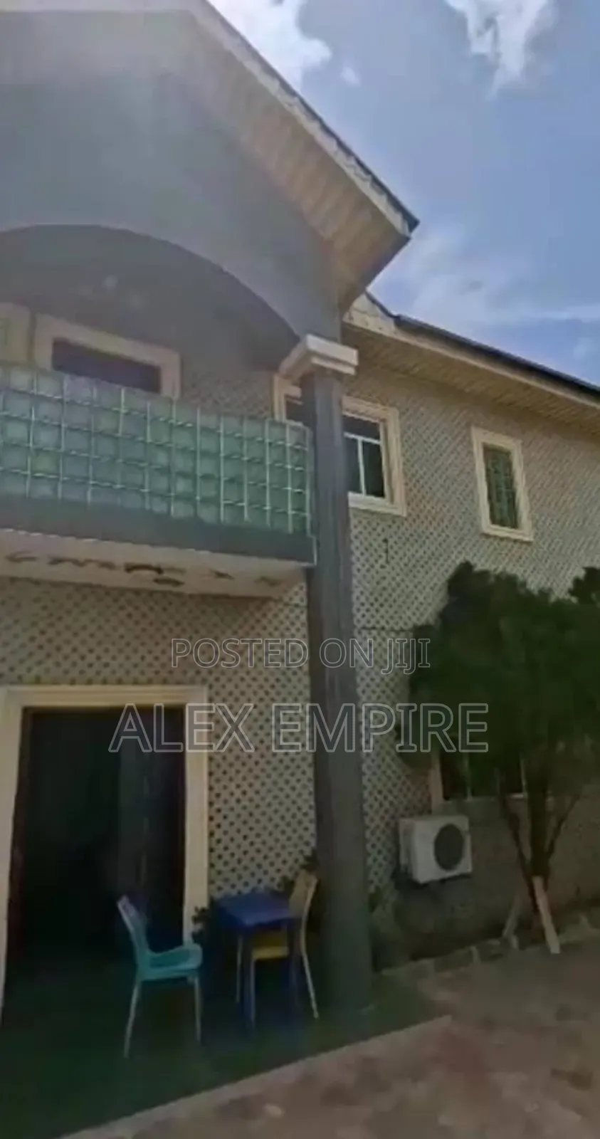 5bdrm Duplex in Ago Palace for sale in Ago Palace