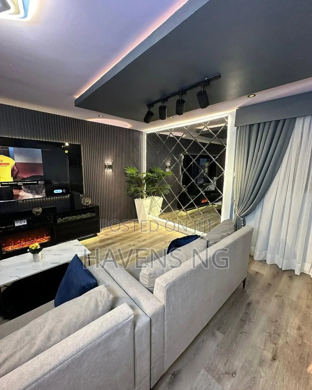 Stylish 1-Bedroom Dark Room With Ps5 Mini Bar in Lekki Phase 1
