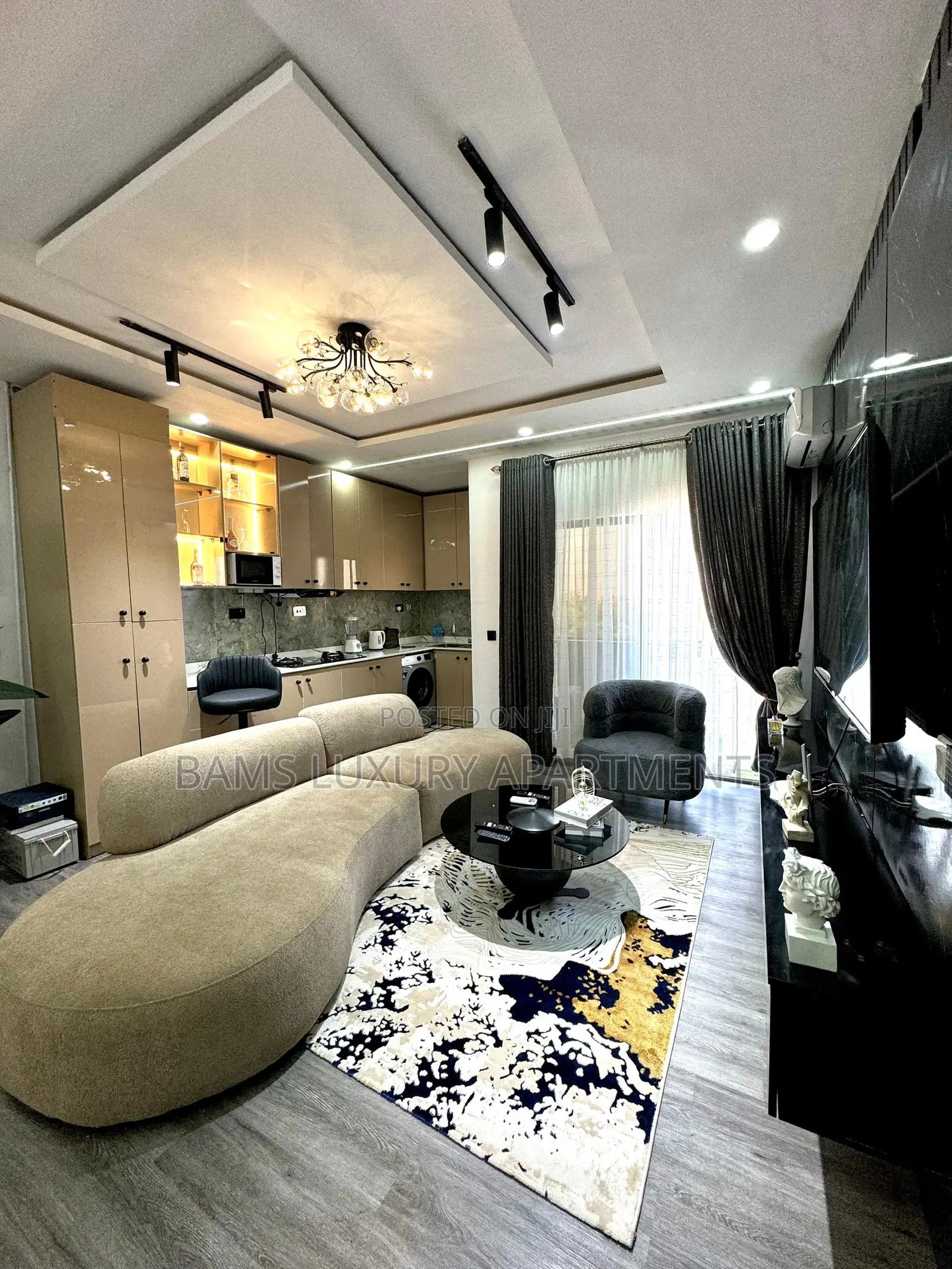 One Bed Shortlet With Pool at the Island in Ikate