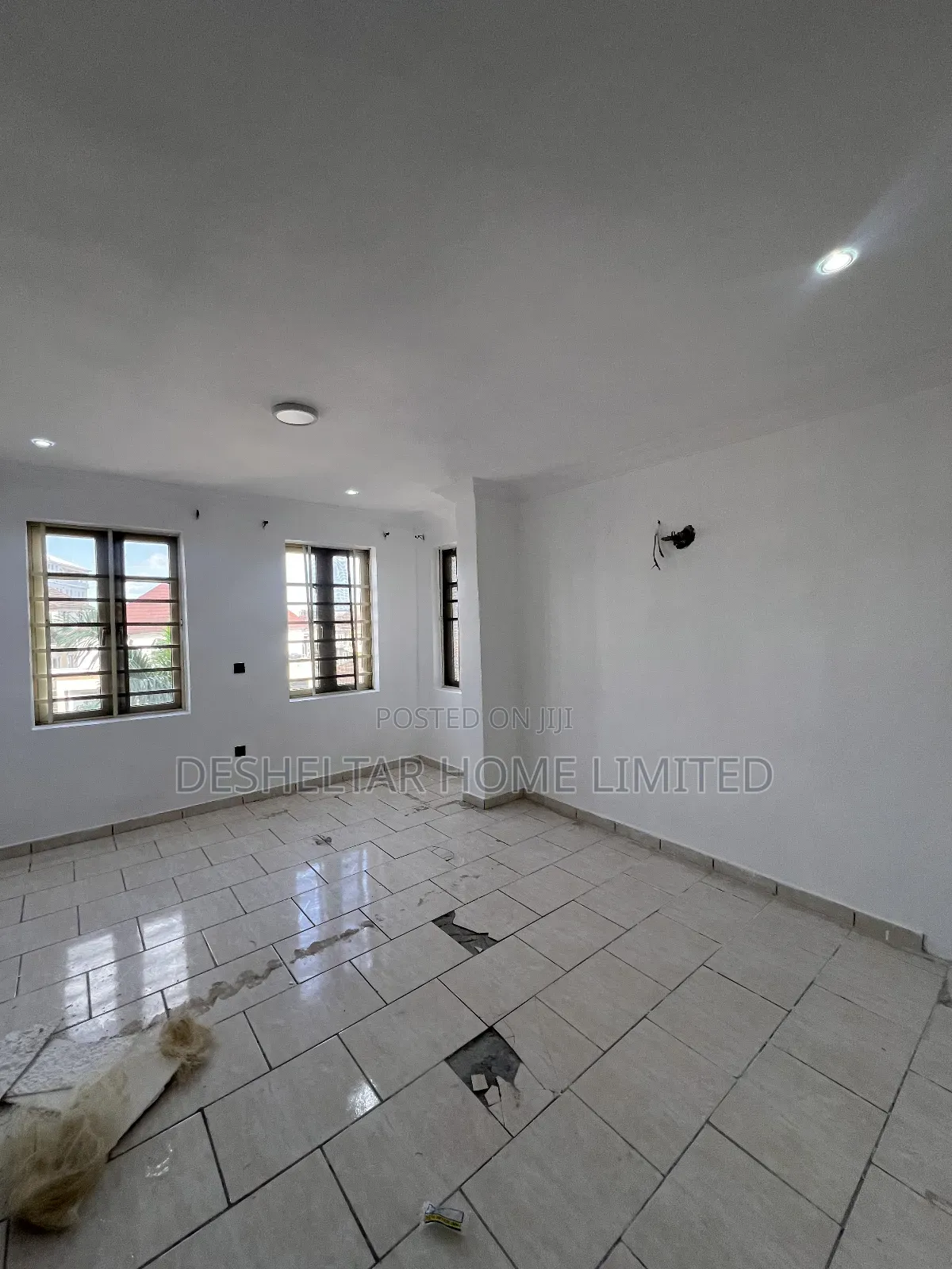 3bdrm Shared Apartment in Southern View Estate, Chevron for rent in Chevron