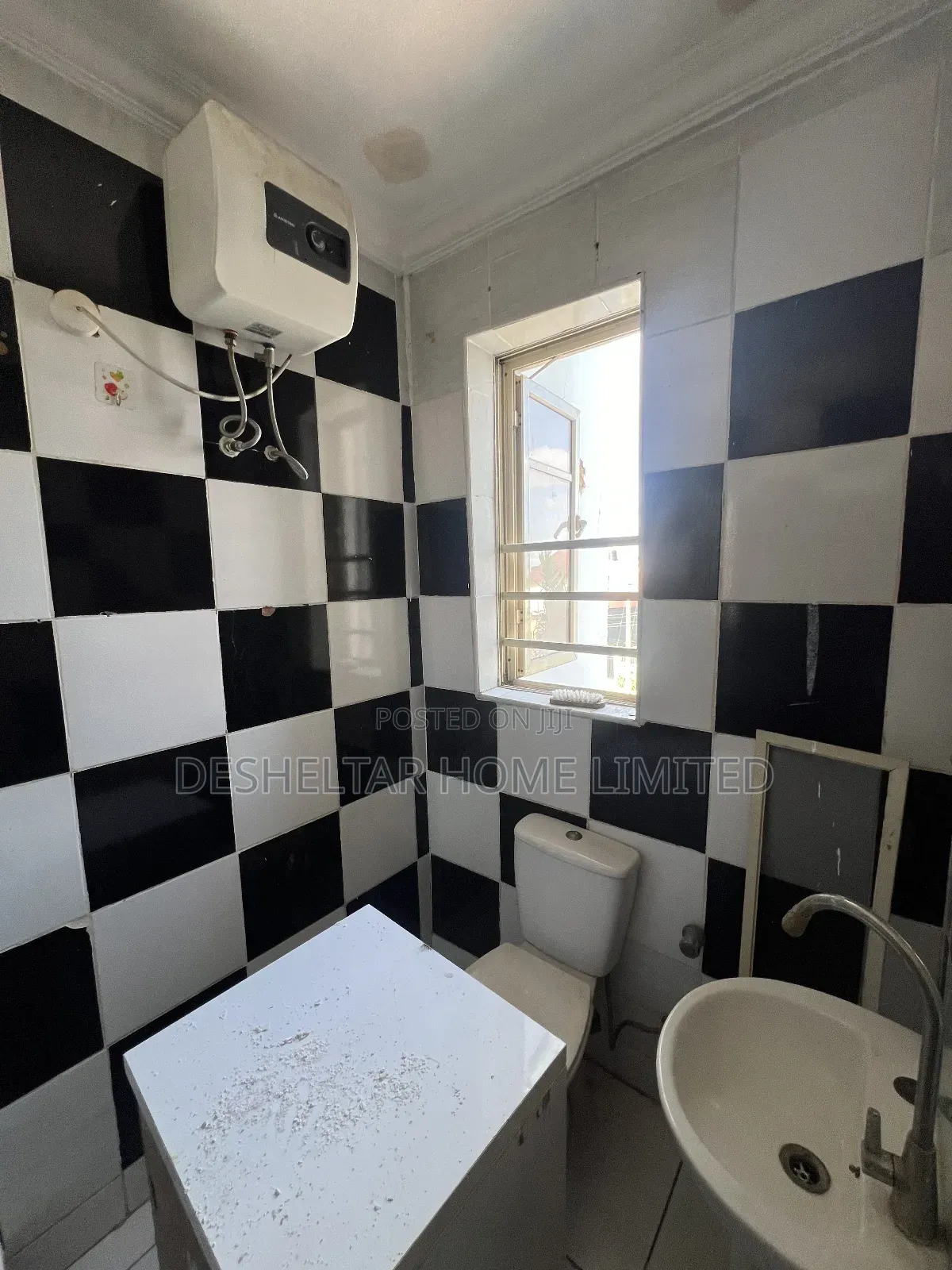 3bdrm Shared Apartment in Southern View Estate, Chevron for rent in Chevron