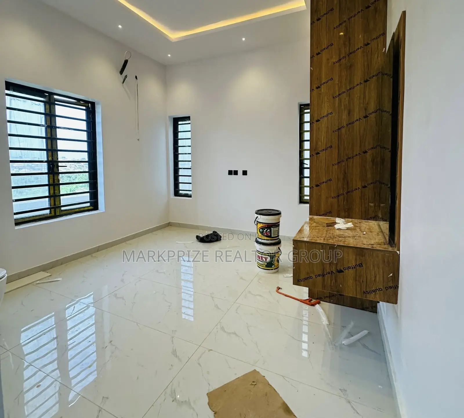 4bdrm Duplex in Ogba Off College for sale in Ogba